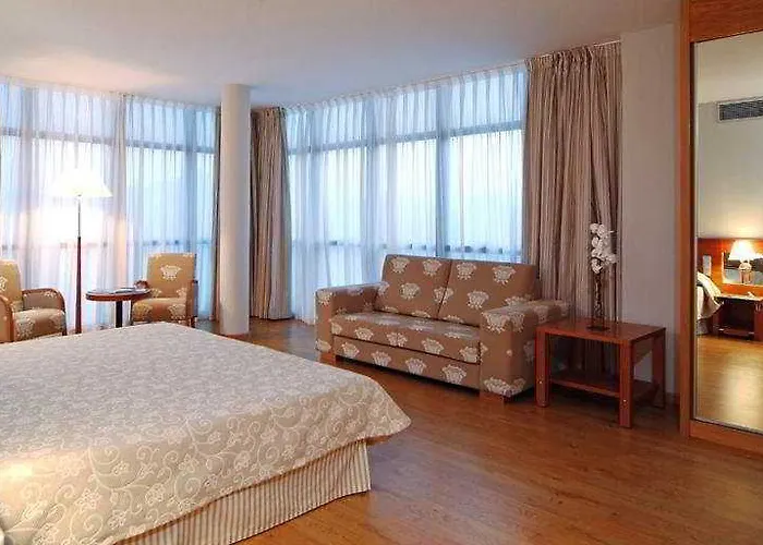 ホテル Vertice Indalo