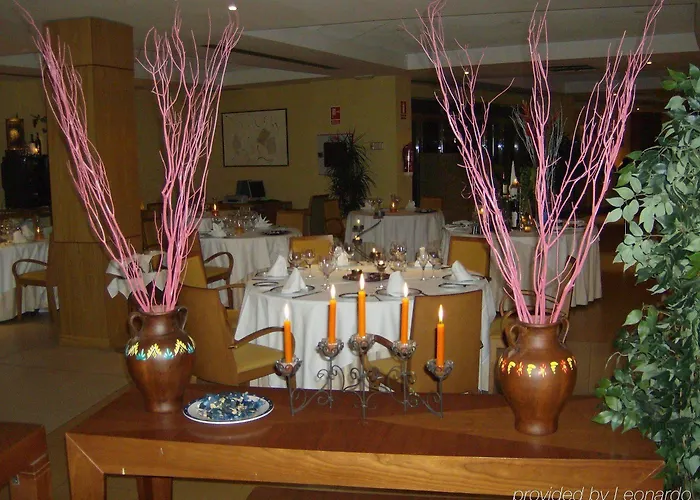 Vertice Indalo ホテル アルメリア