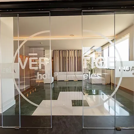 Vértice Indalo Hotel 4*
